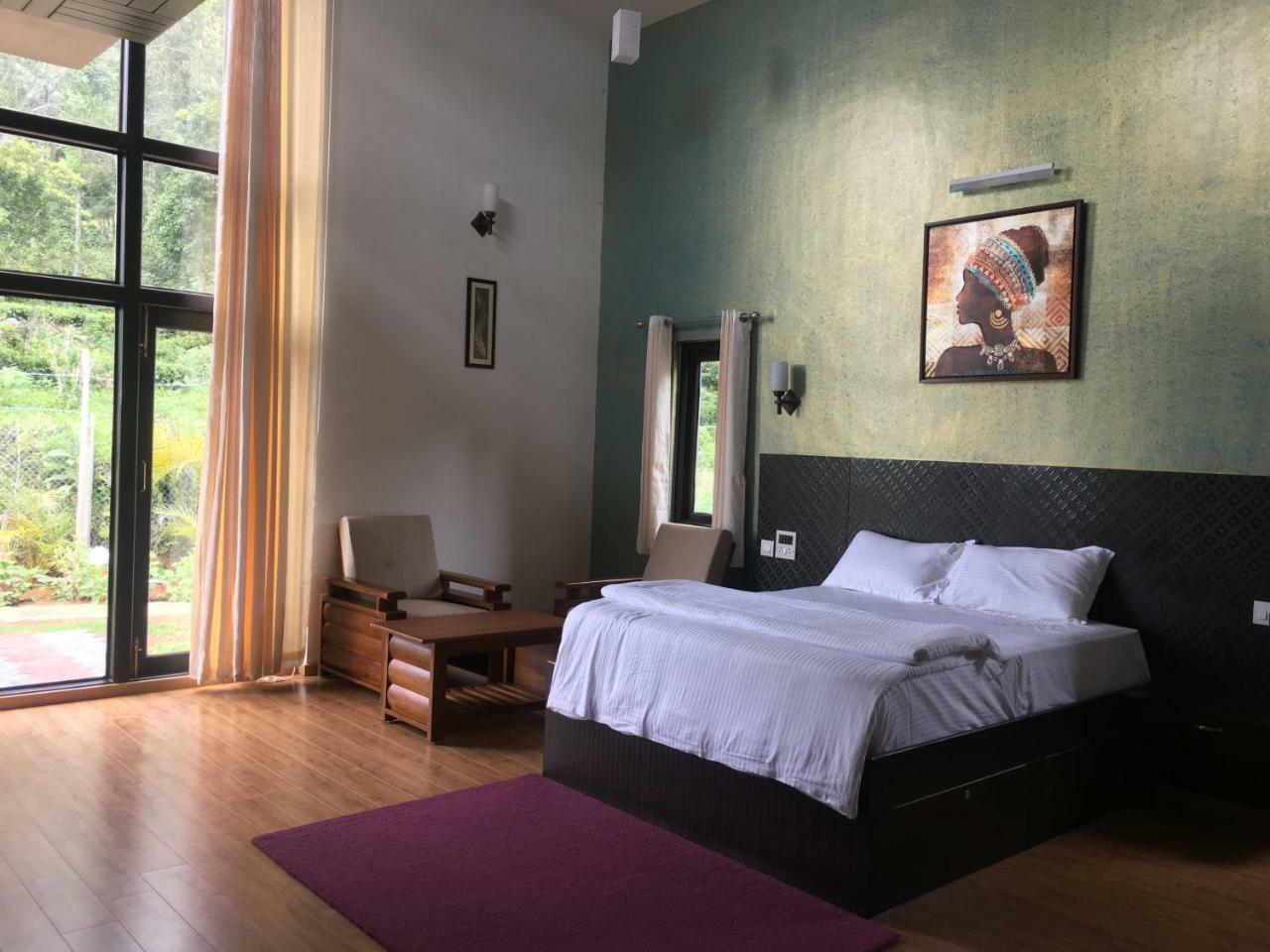 קוטאגירי Silvertip Cafe & Homestay מראה חיצוני תמונה